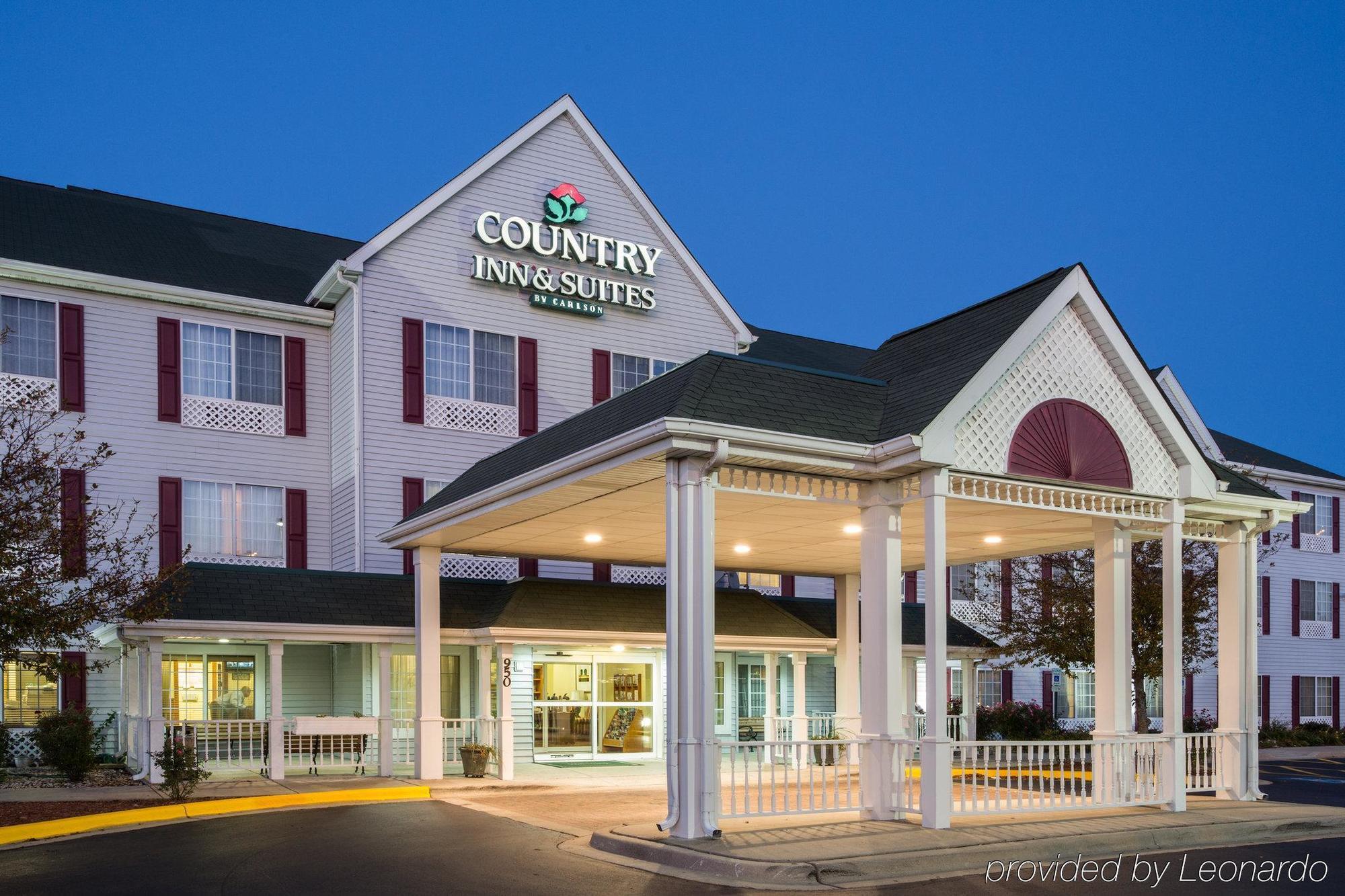 Holiday Inn Express & Suites Chicago - Matteson By Ihg Екстериор снимка